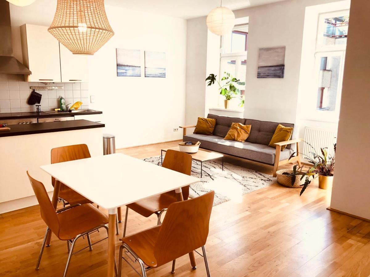 Helle 4 Zimmer Familien-Wohnung Mit Balkon! Schloss Schonbrunn In Gehdistanz Wien Eksteriør billede