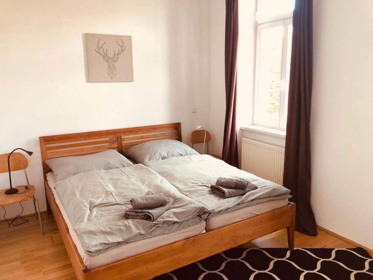 Helle 4 Zimmer Familien-Wohnung Mit Balkon! Schloss Schonbrunn In Gehdistanz Wien Eksteriør billede