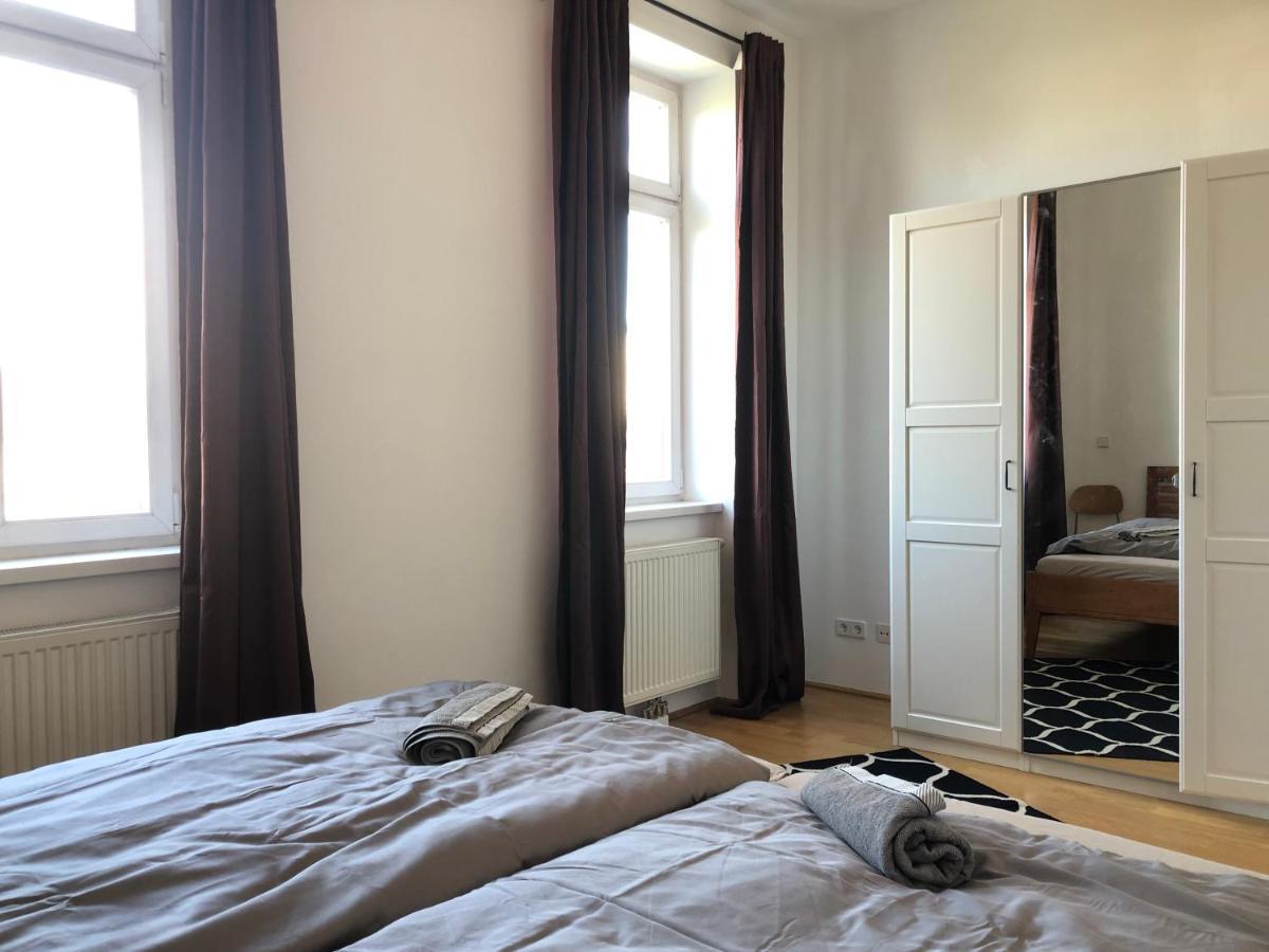 Helle 4 Zimmer Familien-Wohnung Mit Balkon! Schloss Schonbrunn In Gehdistanz Wien Eksteriør billede