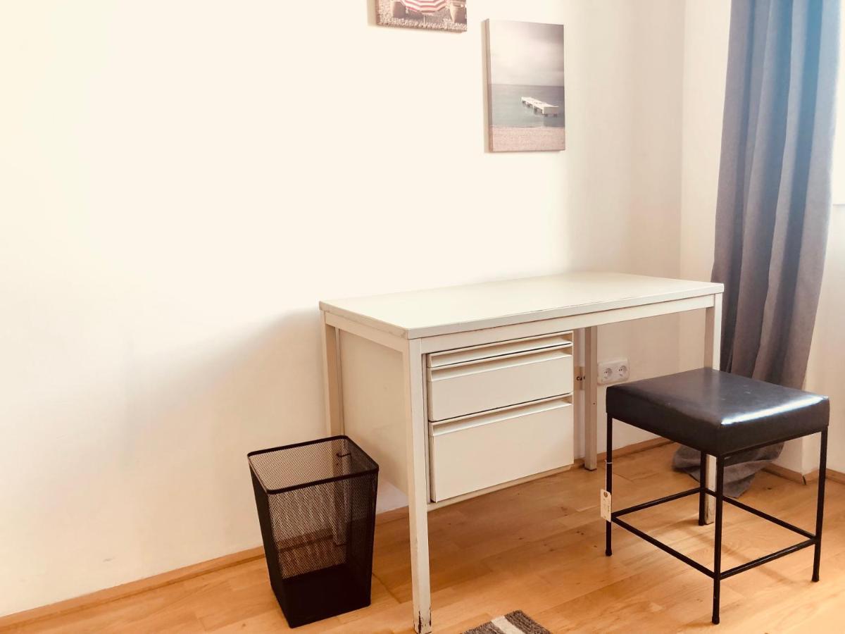 Helle 4 Zimmer Familien-Wohnung Mit Balkon! Schloss Schonbrunn In Gehdistanz Wien Eksteriør billede
